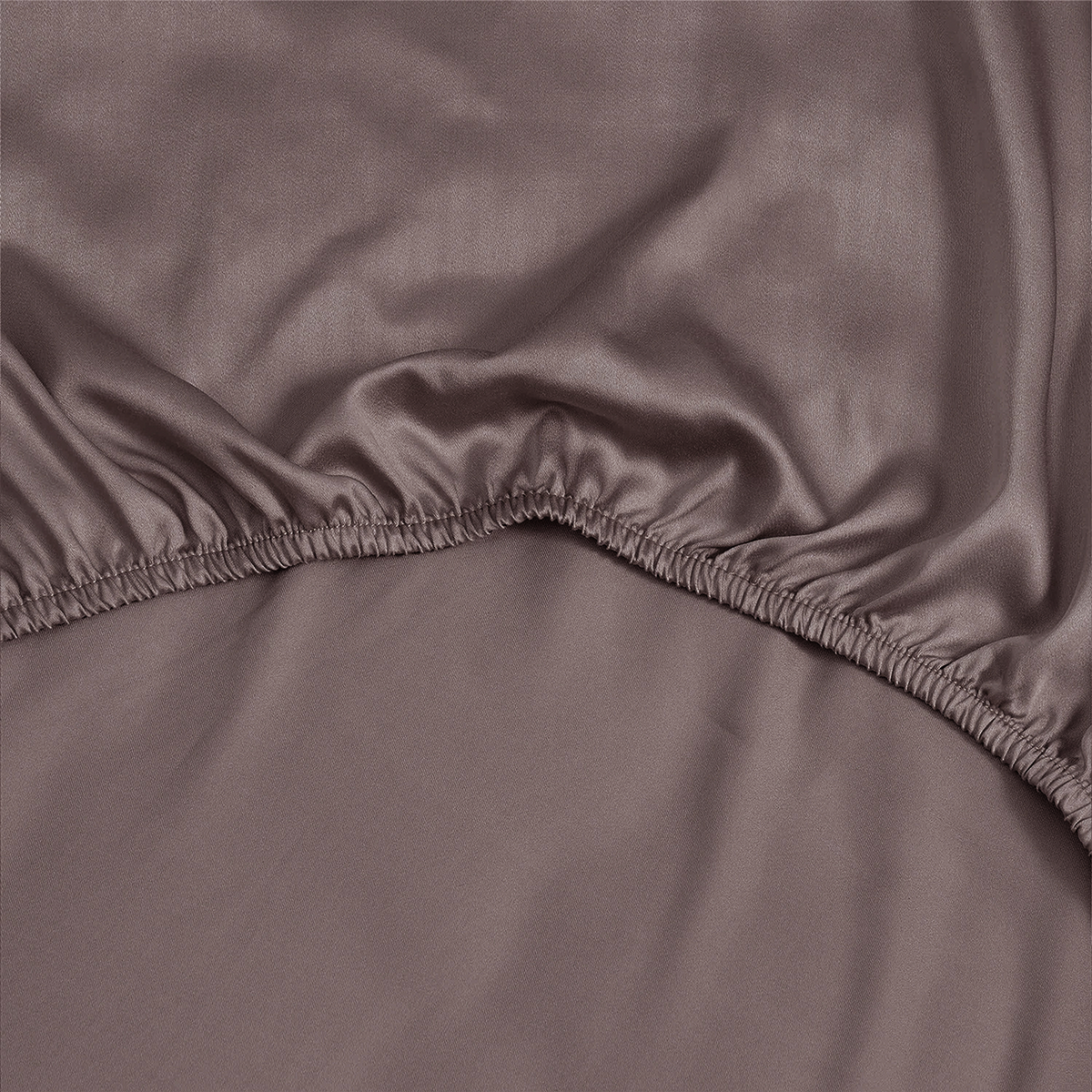 ShedShield Bamboo Fitted Sheet - Pet Hair Repellent for Dogs/Cats Family