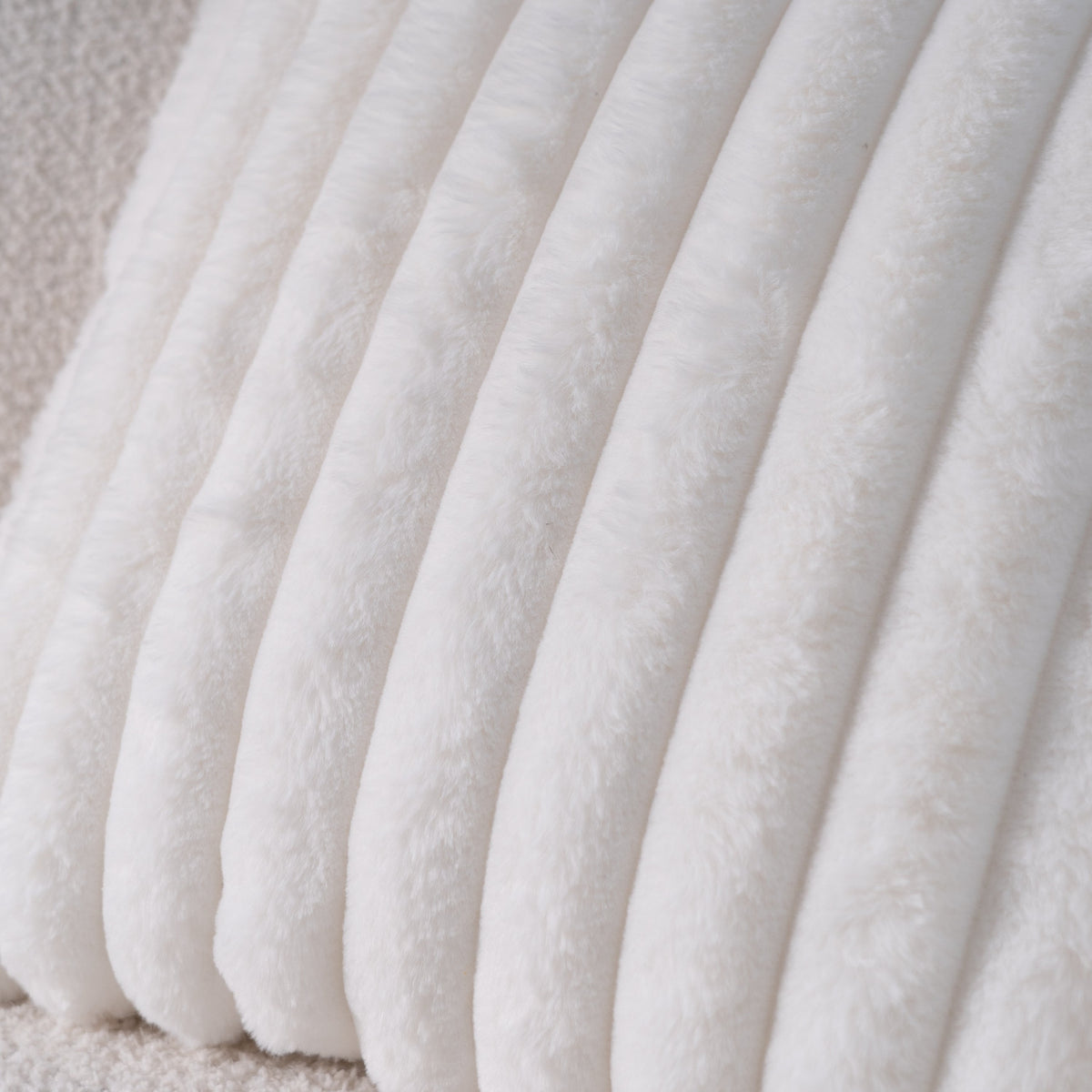 CloudFur Cushion Cover - Faux Fur Throw Pillow Cover 45cm