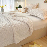 Blad Leaf Embroidered Fleece Blanket - Soft Sofa Throw