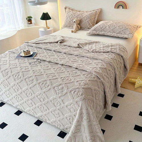 Blad Leaf Embroidered Fleece Blanket - Soft Sofa Throw
