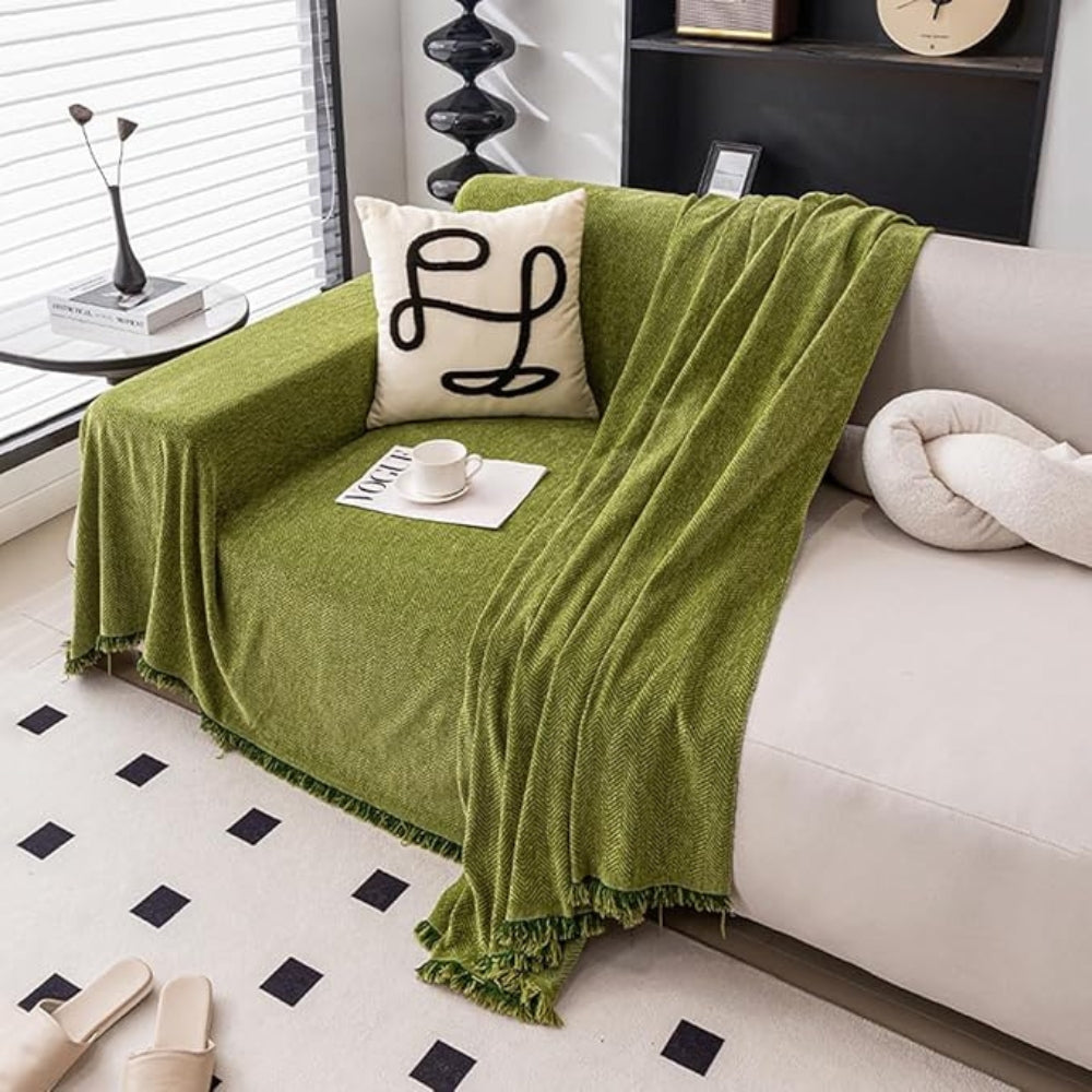 Skydd Water-Resistant Sofa Cover - Pet-Friendly Couch Throw