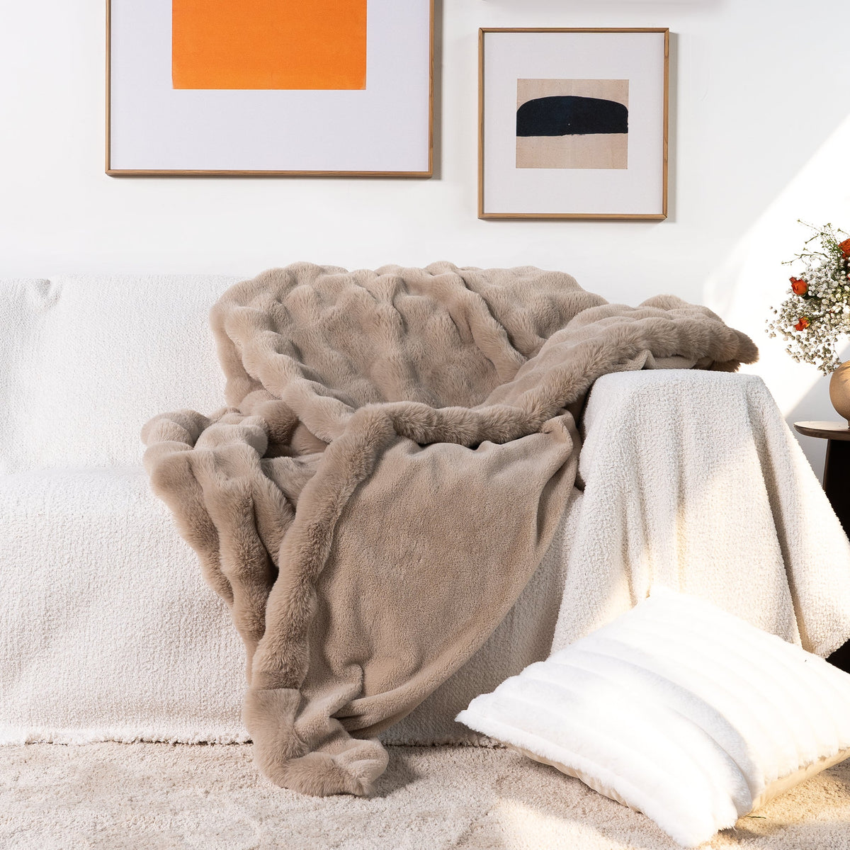 CloudFur Throw Blanket - Plush Faux Fur Sofa & Bed Throw