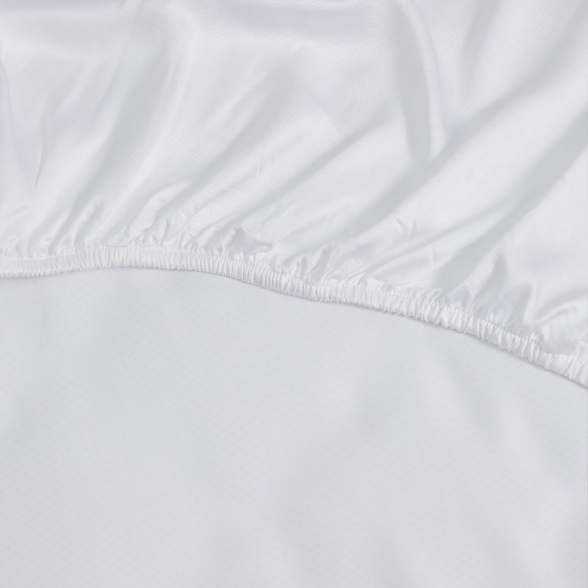 ShedShield Bamboo Fitted Sheet - Pet Hair Repellent for Dogs/Cats Family
