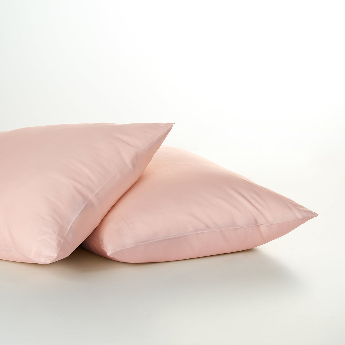 ShedShield Bamboo Pillowcase - Pet Hair Resistant Bedding