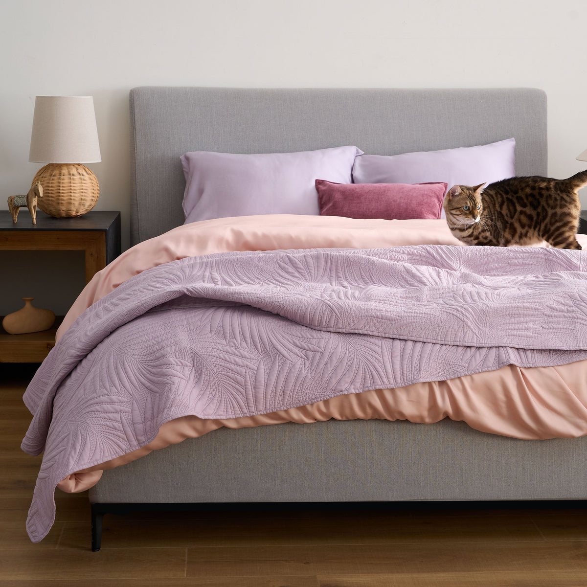 ShedShield Quilt Set - Pet Hair Repellent for Dogs/Cats Family