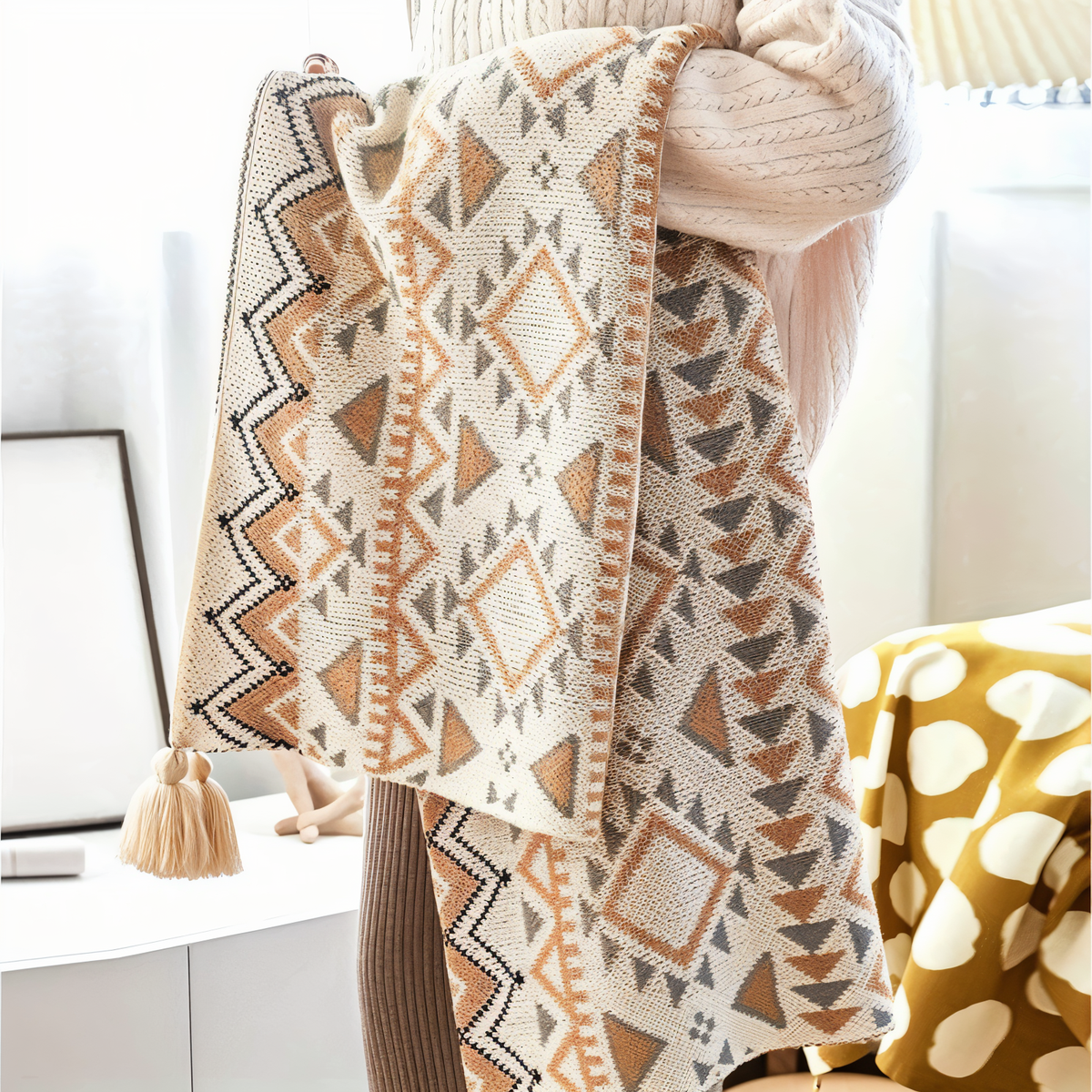 Fjell Geometric Fleece Blanket - Boho Sofa & Bed Throw