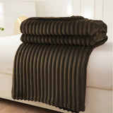 Mys Soft Fleece Blanket - Cosy Sofa & Bed Throw