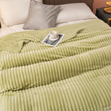 Mys Soft Fleece Blanket - Cosy Sofa & Bed Throw