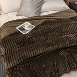 Mys Soft Fleece Blanket - Cosy Sofa & Bed Throw