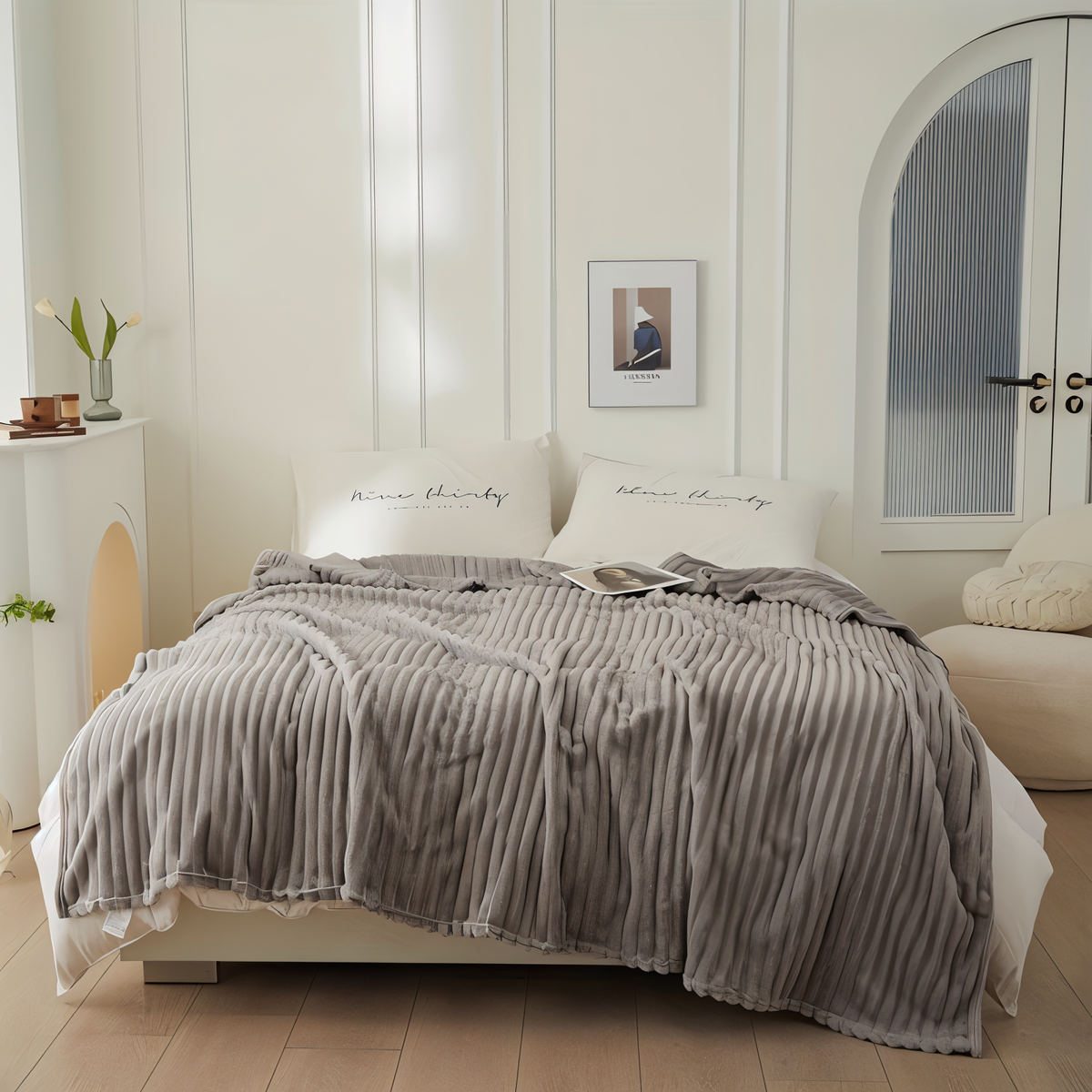 Mys Soft Fleece Blanket - Cosy Sofa & Bed Throw