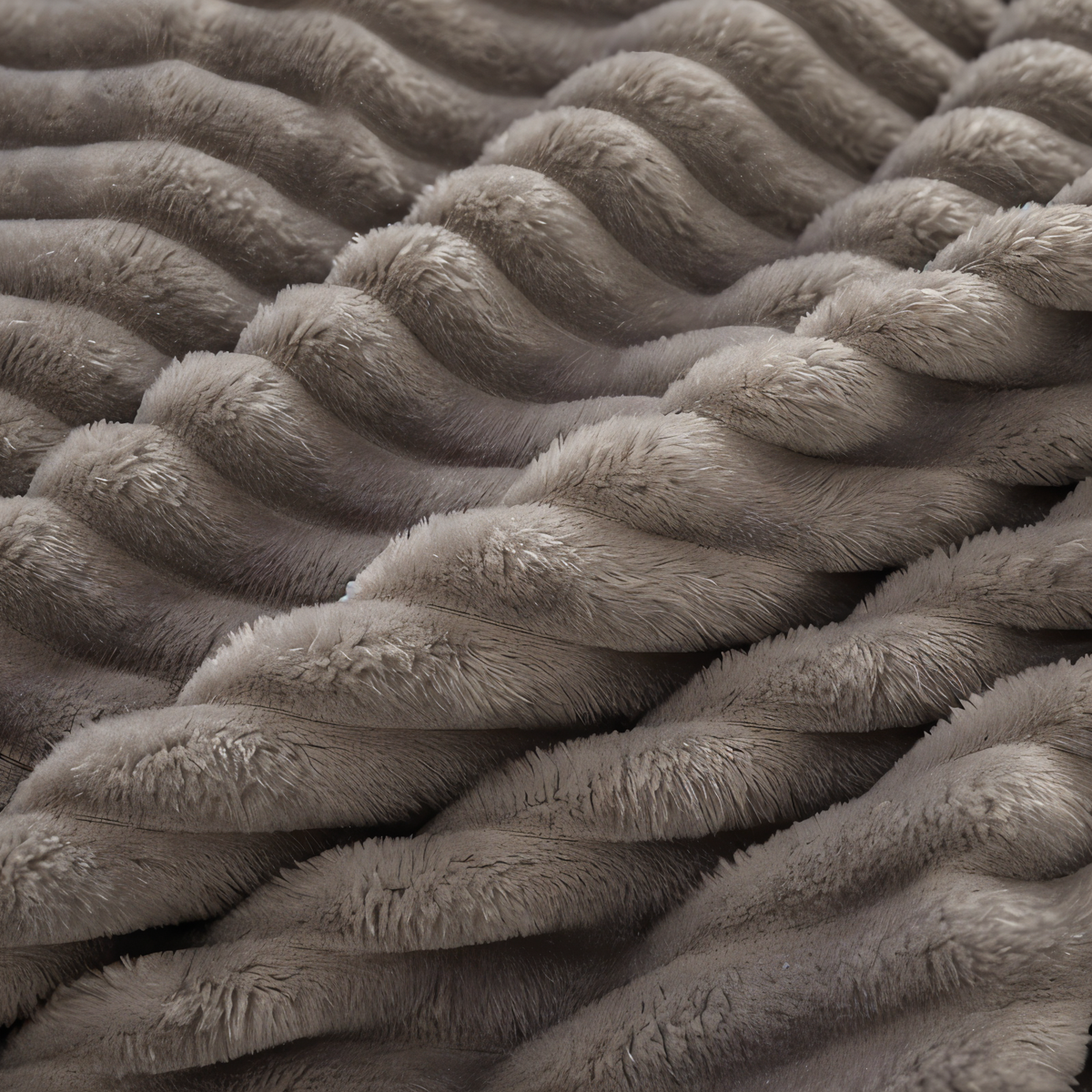 Mys Soft Fleece Blanket - Cosy Sofa & Bed Throw