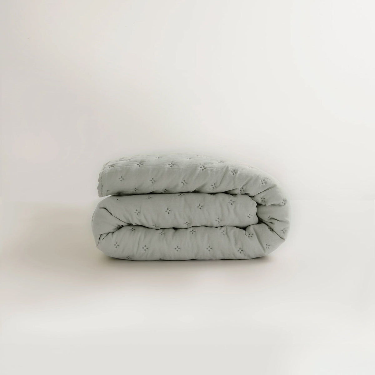 ShedShield Quilt Set - Pet Hair Repellent for Dogs/Cats Family